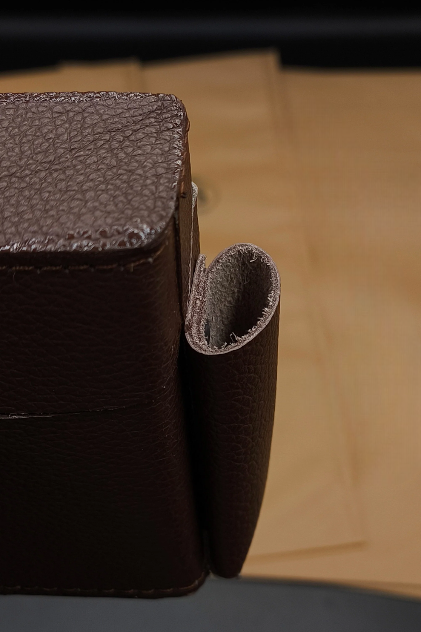 Cigarette case BROWN
